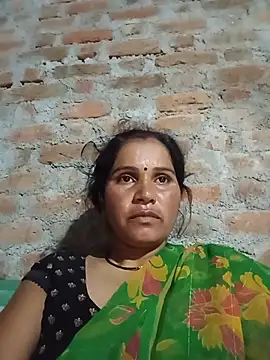 Snapshot of Nm_sanjna chatting on July 11, 11:05 pm Nm sanjna online show from July 11, 11:05 pm