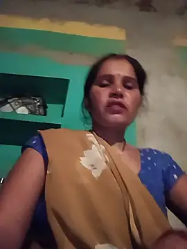 Snapshot of Nm_sanjna chatting on July 20, 11:51 pm Nm sanjna online show from July 20, 11:51 pm
