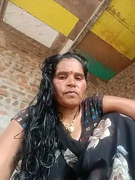 Snapshot of Nm_sanjna chatting on July 5, 6:20 am Nm sanjna online show from July 5, 6:20 am