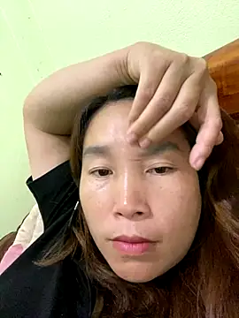 Jubi05051994 online show from October 9, 3:51 am