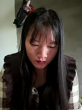 Snapshot of TrangNemo chatting on November 15, 12:03 am TrangNemo online show from November 15, 12:03 am