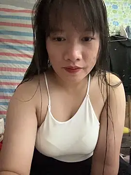 Snapshot of TrangNemo chatting on November 16, 1:10 am TrangNemo online show from November 16, 1:10 am