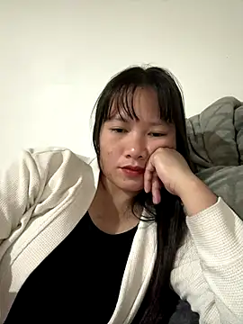 Snapshot of TrangNemo chatting on October 28, 12:37 pm TrangNemo online show from October 28, 12:37 pm