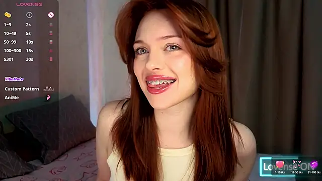  Cats eyes  online show from March 26, 7:17 am