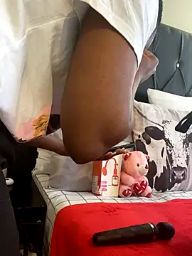 Snapshot of BlackPearlsa chatting on November 30, 11:00 am BlackPearlsa online show from November 30, 11:00 am