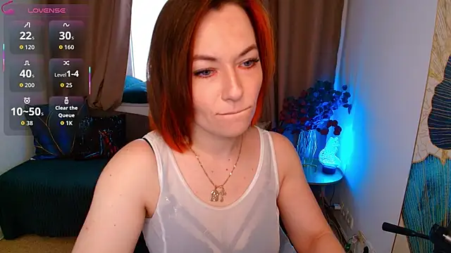 Snapshot of Serena_Foxxx chatting on May 2, 1:44 am Serena Foxxx online show from May 2, 1:44 am