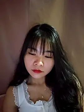 Snapshot of Mylove-here chatting on February 23, 4:18 pm Mylove-here online show from February 23, 4:18 pm