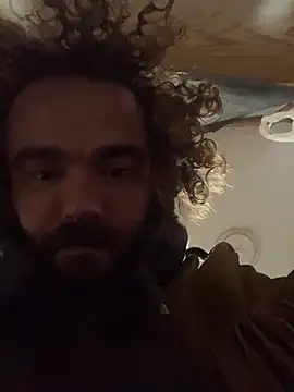 Snapshot of LumpaCoal chatting on November 9, 4:11 pm LumpaCoal online show from November 9, 4:11 pm