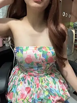 Beyeuuu online show from May 29, 3:01 am