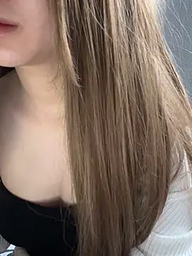 Beyeuuu online show from February 10, 2:32 am