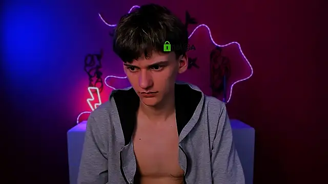 rico steel online show from April 18, 6:54 pm