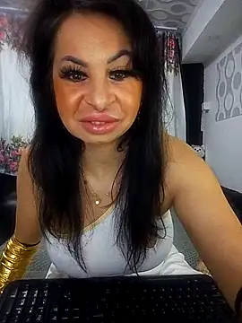 Snapshot of sonya_wet chatting on May 19, 4:19 am sonya wet online show from May 19, 4:19 am