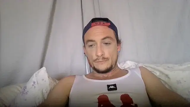 Snapshot of Dubbsssss chatting on June 30, 9:26 pm Dubbsssss online show from June 30, 9:26 pm