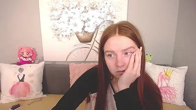 Evarey  online show from November 8, 5:33 am