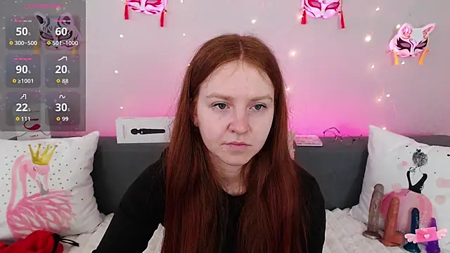 Snapshot of Evarey_ chatting on May 8, 4:38 am Evarey online show from May 8, 4:38 am