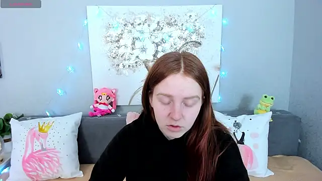 Evarey  online show from December 19, 6:27 am