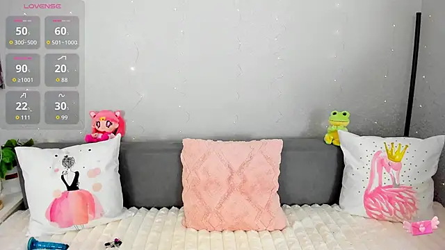 Evarey  online show from December 22, 5:29 am