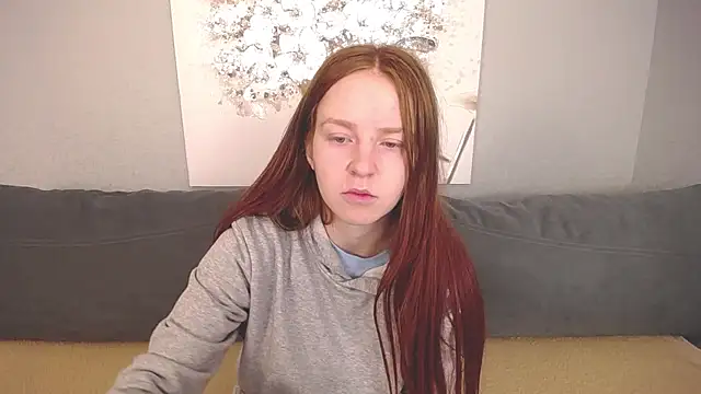 Snapshot of Evarey_ chatting on October 11, 4:35 am Evarey online show from October 11, 4:35 am