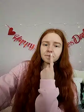 Evarey  online show from February 20, 5:15 am