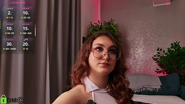 KaiaPearl online show from March 30, 6:09 pm