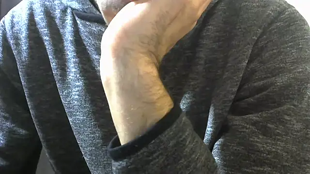 Snapshot of MakabulaAndrey chatting on November 28, 8:36 am MakabulaAndrey online show from November 28, 8:36 am