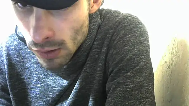 Snapshot of MakabulaAndrey chatting on November 29, 3:12 pm MakabulaAndrey online show from November 29, 3:12 pm