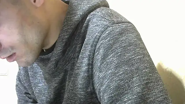 Snapshot of MakabulaAndrey chatting on November 23, 9:14 pm MakabulaAndrey online show from November 23, 9:14 pm