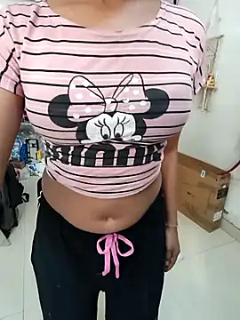 Snapshot of anshika0124 chatting on November 1, 5:14 am anshika0124 online show from November 1, 5:14 am