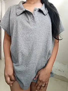 Snapshot of anshika0124 chatting on November 27, 5:19 am anshika0124 online show from November 27, 5:19 am