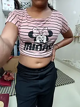 Snapshot of anshika0124 chatting on October 27, 5:08 am anshika0124 online show from October 27, 5:08 am