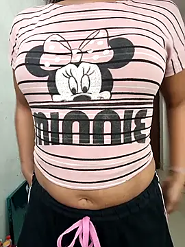 Snapshot of anshika0124 chatting on November 19, 4:56 am anshika0124 online show from November 19, 4:56 am