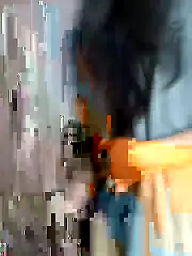 anshika0124 online show from February 11, 9:09 am