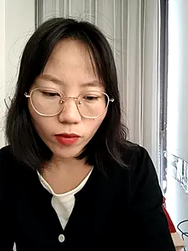 nini10052025 online show from November 13, 1:09 am