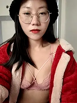 nini10052025 online show from December 5, 4:22 am