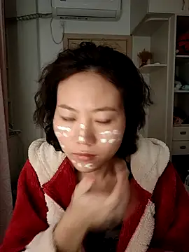 nini10052025 online show from November 18, 4:21 pm