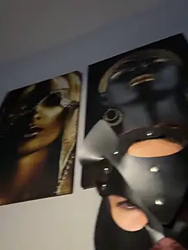 Snapshot of Teengirlmiaa chatting on December 4, 8:52 pm Teengirlmiaa online show from December 4, 8:52 pm