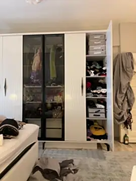 Snapshot of Teengirlmiaa chatting on March 29, 10:50 am Teengirlmiaa online show from March 29, 10:50 am