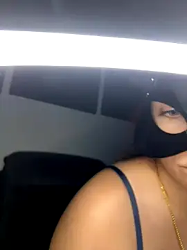 Teengirlmiaa online show from November 27, 11:49 pm