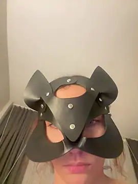 Snapshot of Teengirlmiaa chatting on February 15, 7:24 pm Teengirlmiaa online show from February 15, 7:24 pm