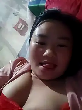 pi-pi-00 online show from October 13, 3:02 pm