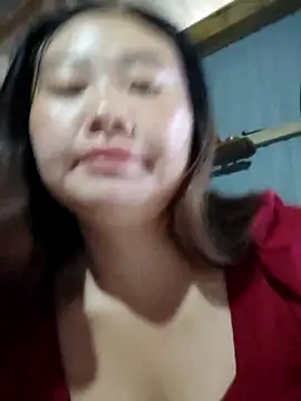 pi-pi-00 online show from October 10, 11:49 pm