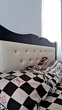 GlobeTrottieHottie1 online show from November 1, 8:30 am