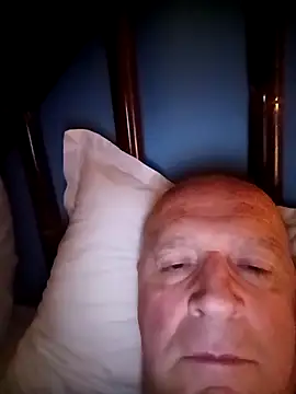 Snapshot of rudy-kralik chatting on December 21, 9:55 am rudy-kralik online show from December 21, 9:55 am