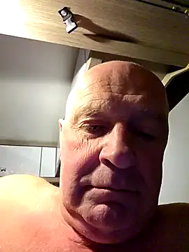 Snapshot of rudy-kralik chatting on February 13, 7:08 am rudy-kralik online show from February 13, 7:08 am