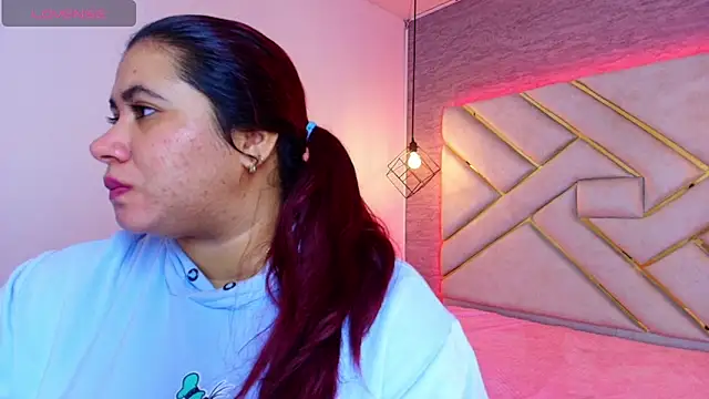 Addyy 02 online show from October 25, 11:31 am