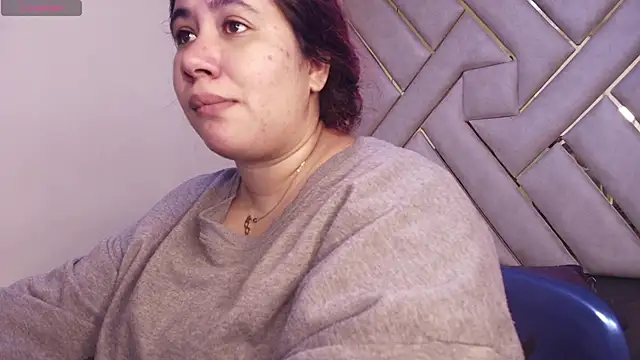 Addyy 02 online show from November 25, 5:24 pm