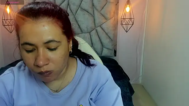 Addyy 02 online show from March 31, 7:05 pm