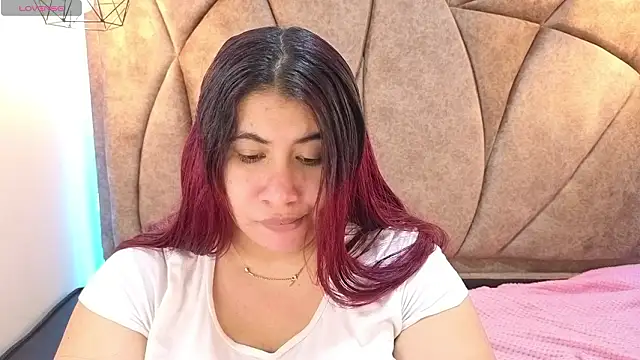 Snapshot of Addyy_02 chatting on February 25, 1:06 am Addyy 02 online show from February 25, 1:06 am