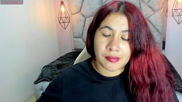 Addyy 02 online show from April 18, 8:53 pm