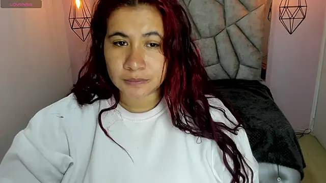 Addyy 02 online show from April 15, 7:07 pm